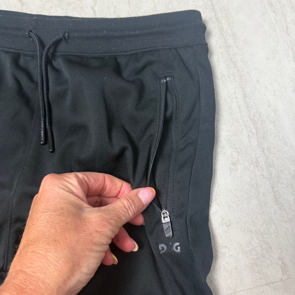 DSG Black Sweatpants Comfortable Joggers - Picture 4 of 9